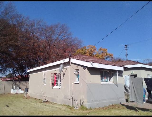 3 BEDROOM HOUSE FOR SALE IN THE HILL